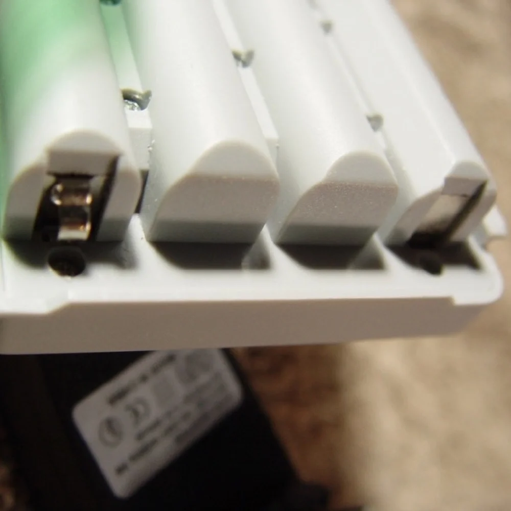 DreamGear Rechargeable Battery Pack for Wii Fit Board w/power supply